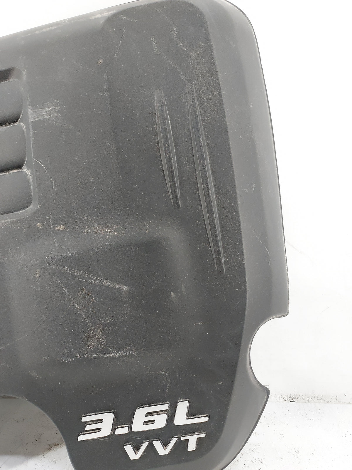 2006 Scion Xb Engine Cover Black - Oemusedautoparts1.com