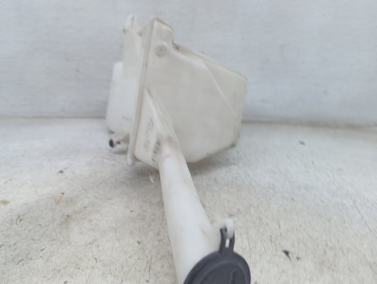 2004-2006 Scion Xb Windshield Washer Fluid Reservoir Bottle Oem - Oemusedautoparts1.com