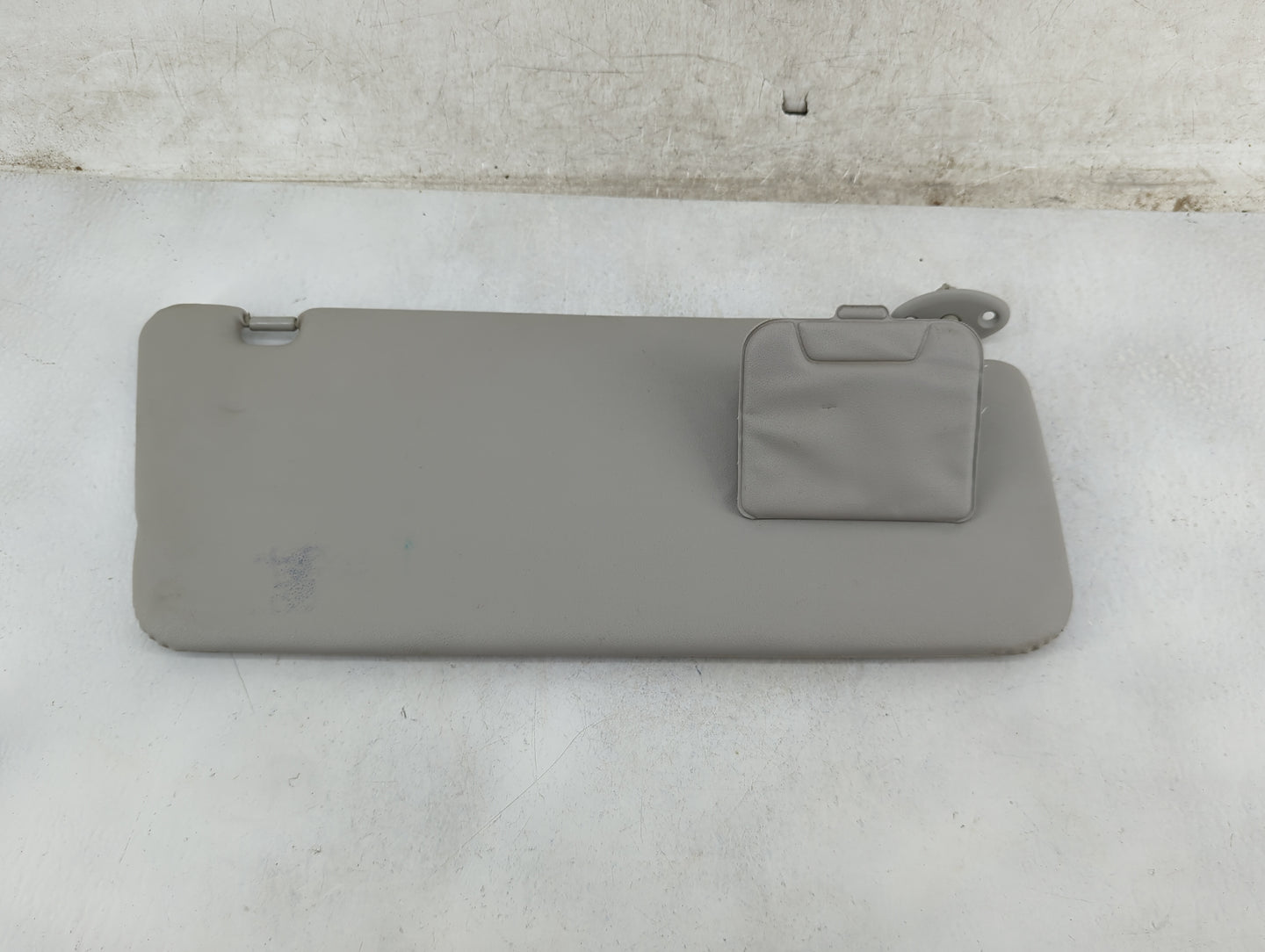 2004-2006 Scion Xb Sun Visor Shade Replacement Passenger Right Mirror Fits Fits 2004 2005 2006 OEM Used Auto Parts - Oemused