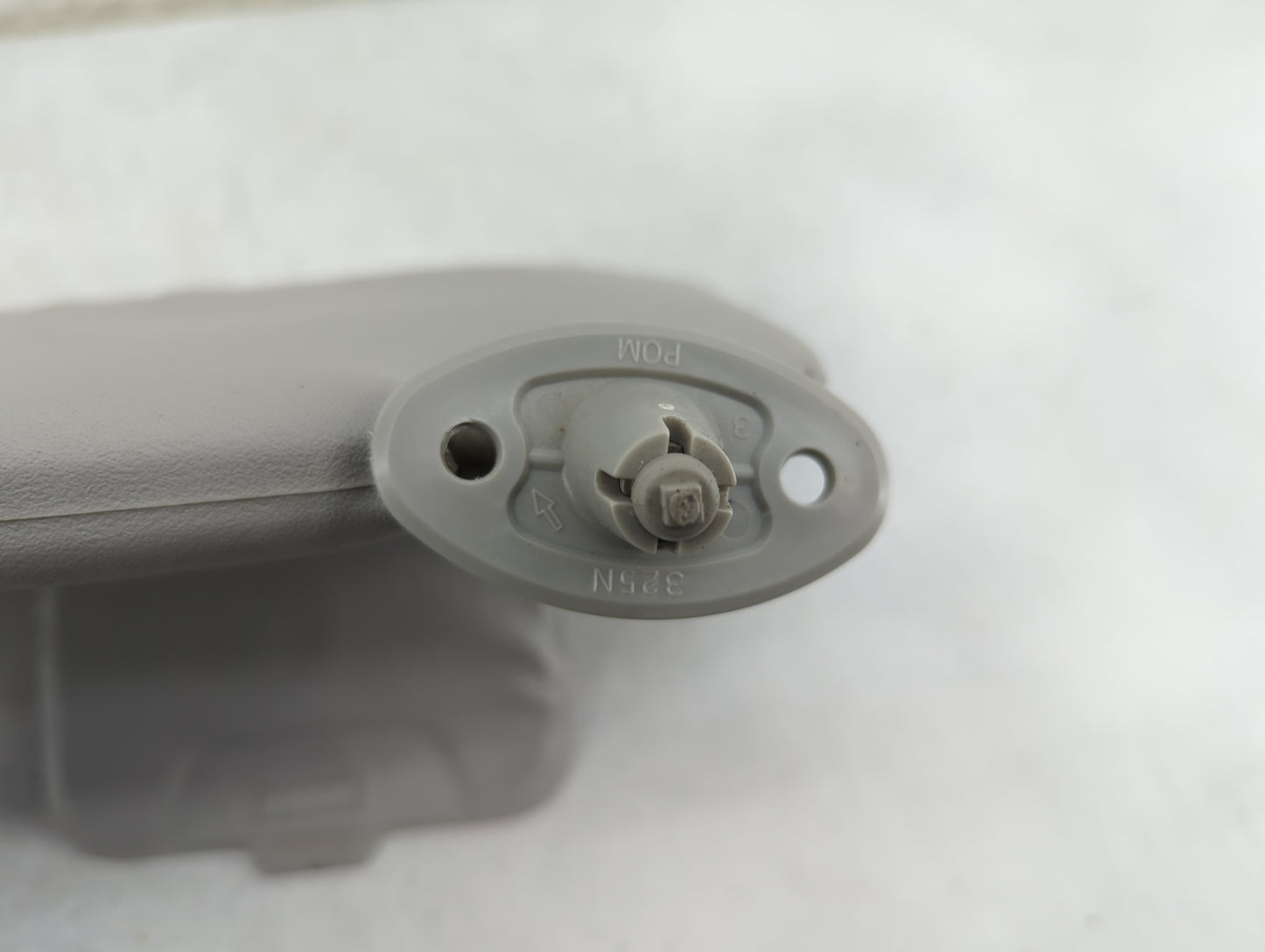 2004-2006 Scion Xb Sun Visor Shade Replacement Passenger Right Mirror Fits Fits 2004 2005 2006 OEM Used Auto Parts - Oemused