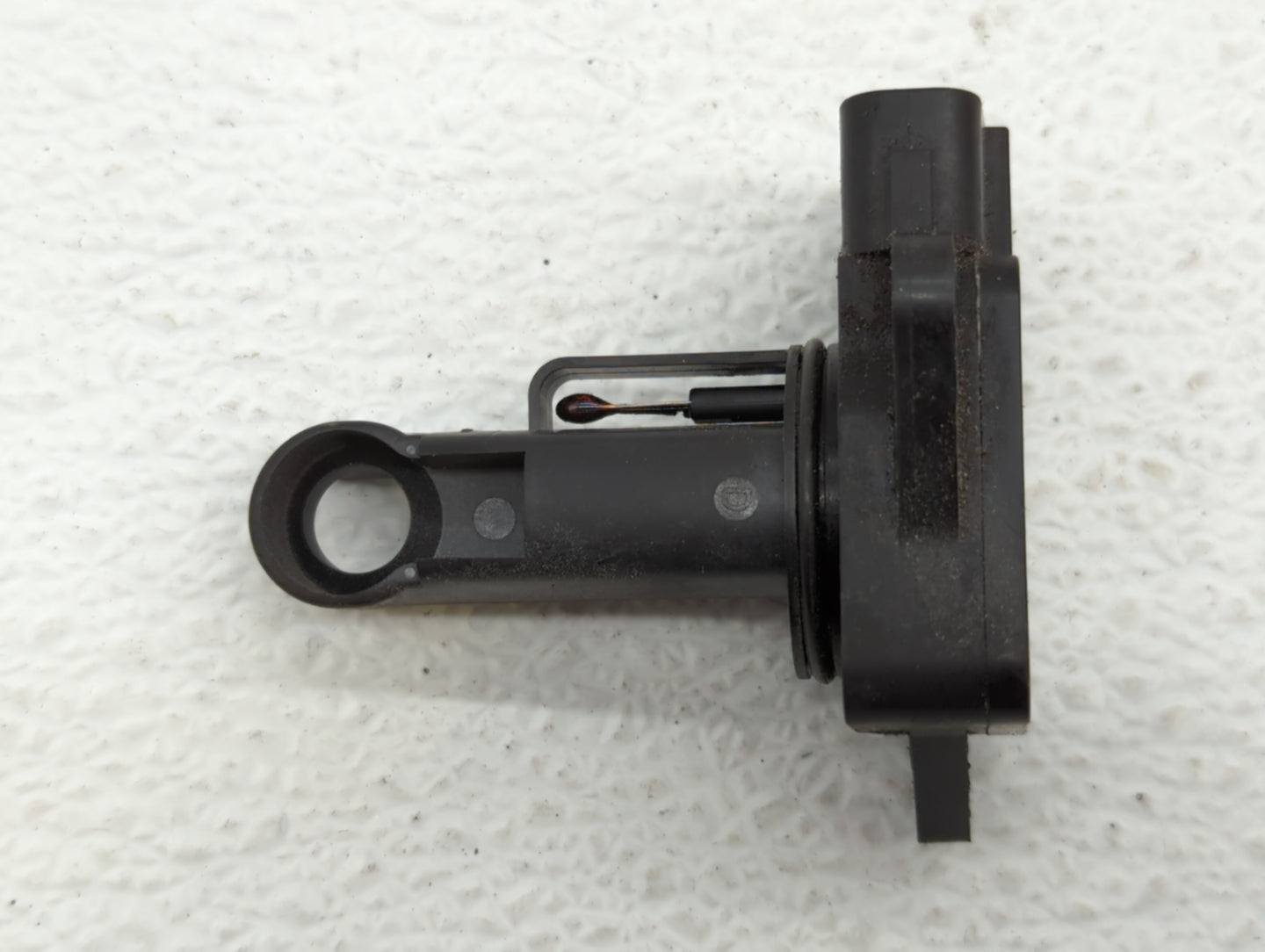 2004-2006 Scion Xb Mass Air Flow Meter Maf - Oemusedautoparts1.com