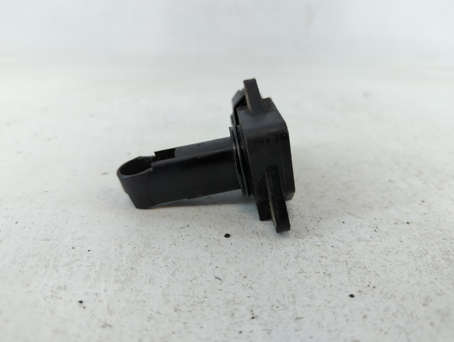 2004-2006 Scion Xb Mass Air Flow Meter Maf - Oemusedautoparts1.com