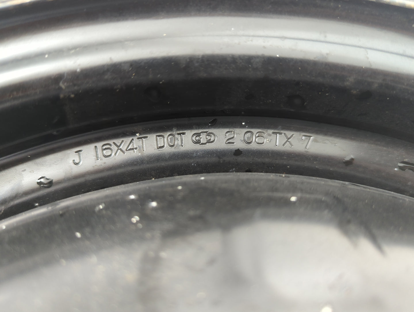 2006 Scion Xb Xb Spare Donut Tire Wheel Rim Oem - Oemusedautoparts1.com