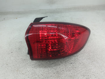 2006 Subaru B9 Tribeca Tail Light Assembly Passenger Right OEM P/N:2XL 946 095 Fits OEM Used Auto Parts - Oemusedautoparts1.