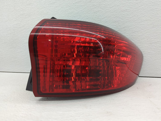 2006 Subaru B9 Tribeca Tail Light Assembly Passenger Right OEM P/N:2XL 946 095 Fits OEM Used Auto Parts - Oemusedautoparts1.