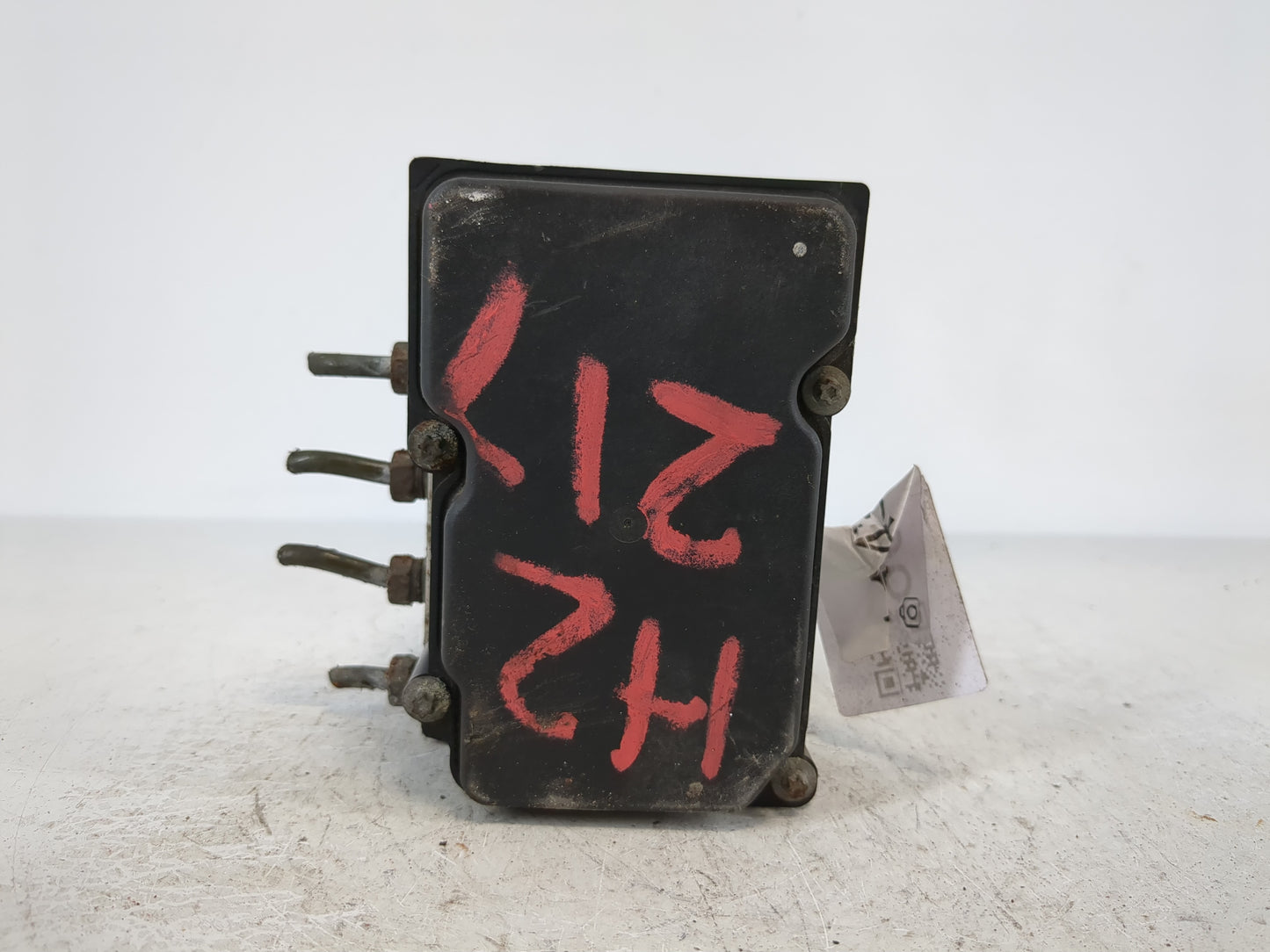 2006 Subaru Forester ABS Pump Control Module Replacement P/N:27534SA071 Fits OEM Used Auto Parts - Oemusedautoparts1.com