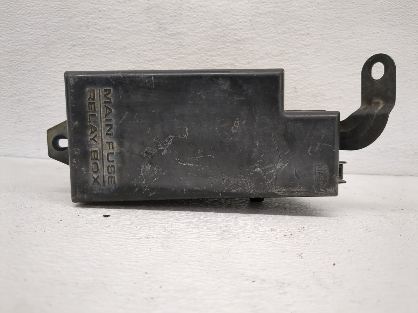 2006 Subaru Forester Fusebox Fuse Box Panel Relay Module P/N:82231SA500 Fits OEM Used Auto Parts - Oemusedautoparts1.com