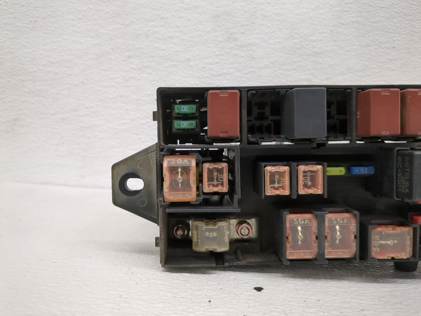 2006 Subaru Forester Fusebox Fuse Box Panel Relay Module P/N:82231SA500 Fits OEM Used Auto Parts - Oemusedautoparts1.com