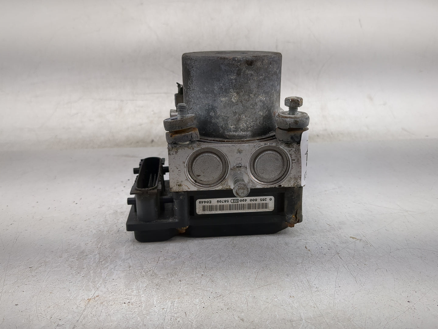 2006 Subaru Forester ABS Pump Control Module Replacement P/N:0 265 800 490 Fits OEM Used Auto Parts - Oemusedautoparts1.com