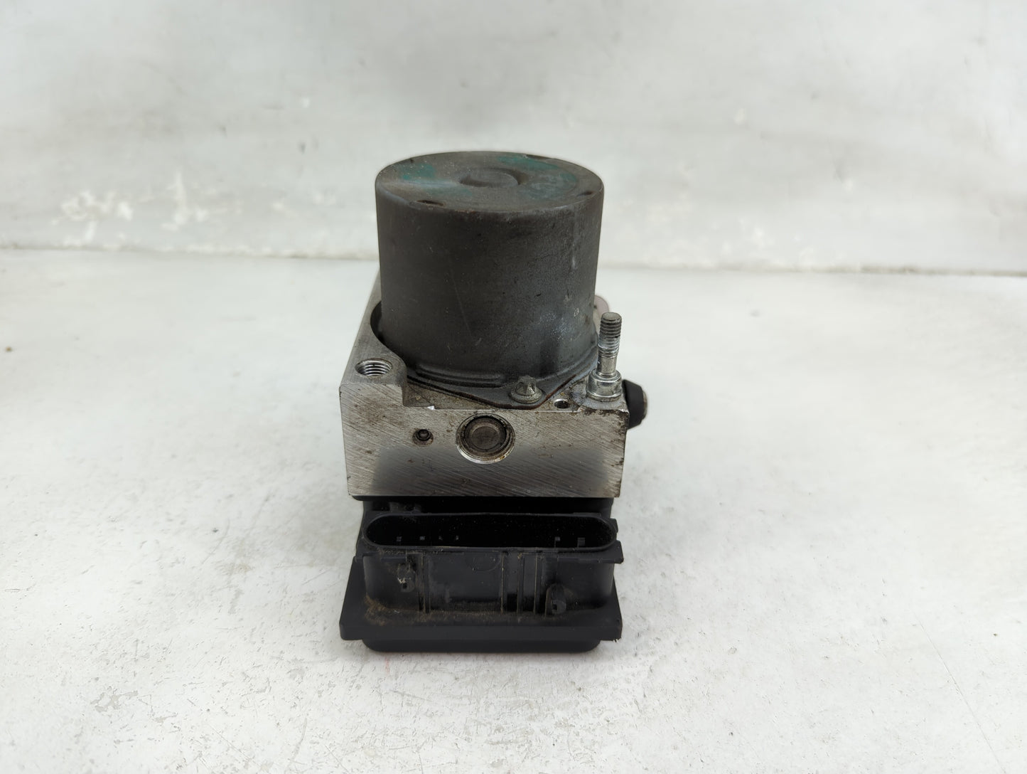 2006 Subaru Forester ABS Pump Control Module Replacement P/N:070508/1/3655 0 265 231 876, 27534SA071 Fits OEM Used Auto Part