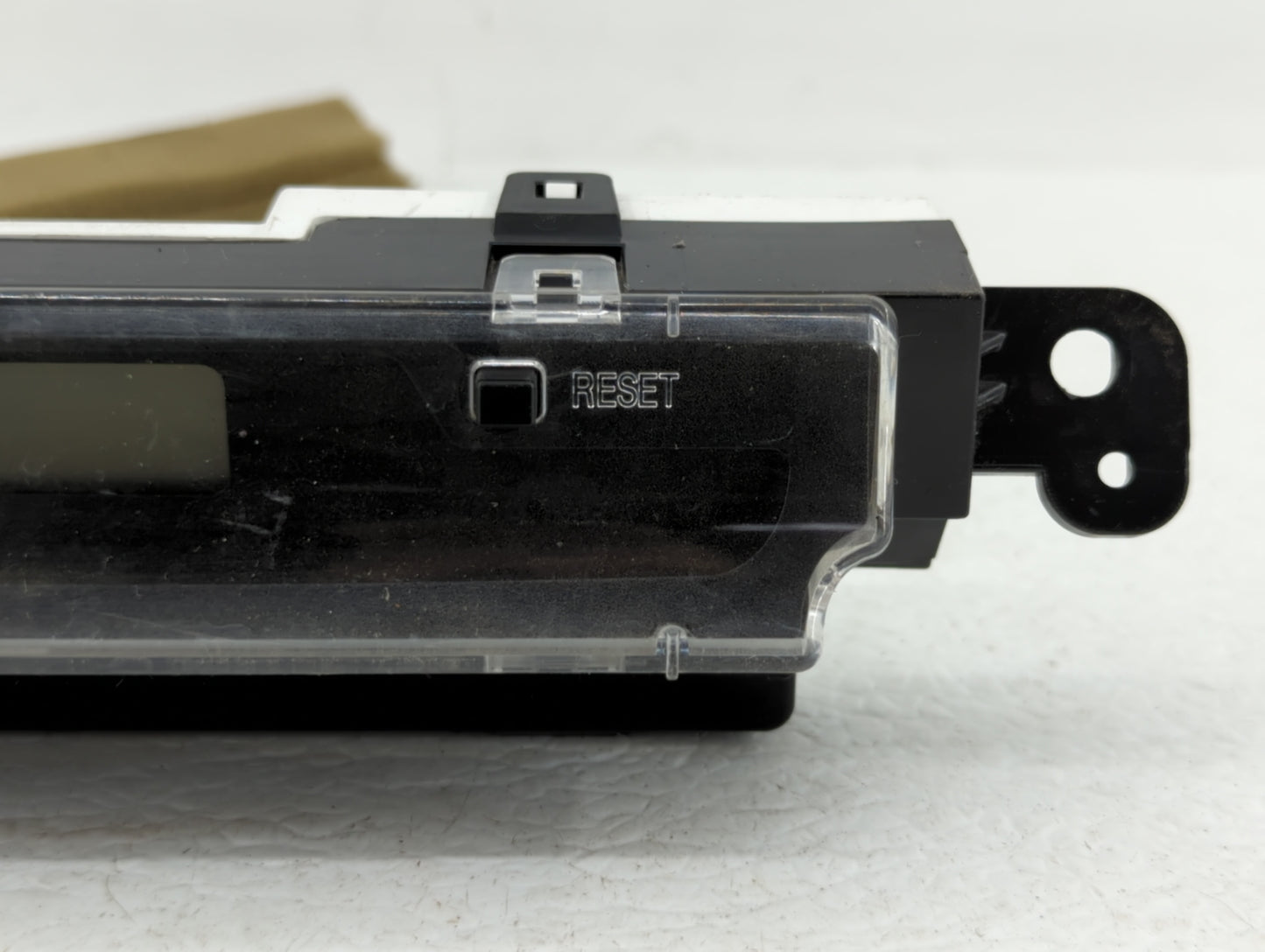 2006 Subaru Forester Digitial Dash Clock P/N:85201SA010 Fits OEM Used Auto Parts - Oemusedautoparts1.com
