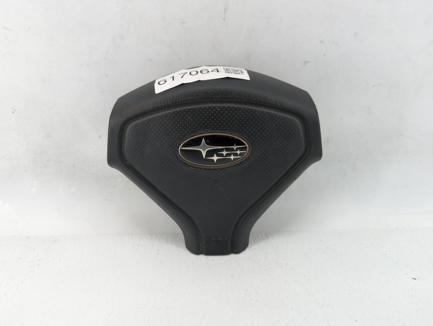 2006 Subaru Forester Air Bag Driver Left Steering Wheel Mounted Fits OEM Used Auto Parts - Oemusedautoparts1.com