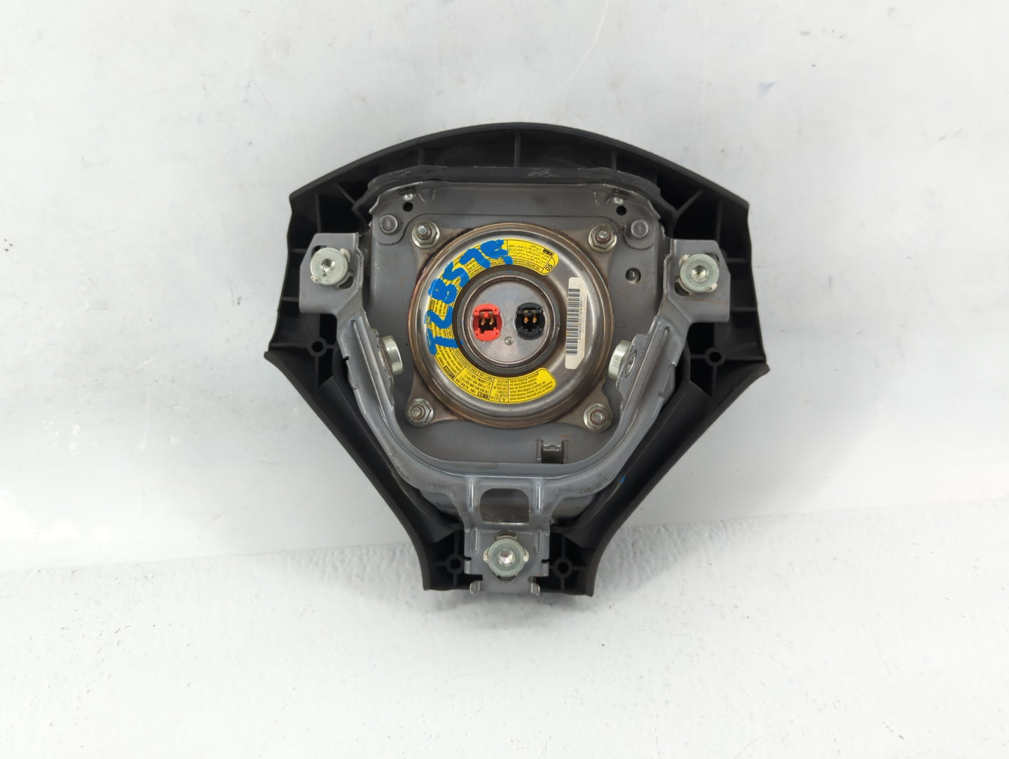2006 Subaru Forester Air Bag Driver Left Steering Wheel Mounted Fits OEM Used Auto Parts - Oemusedautoparts1.com
