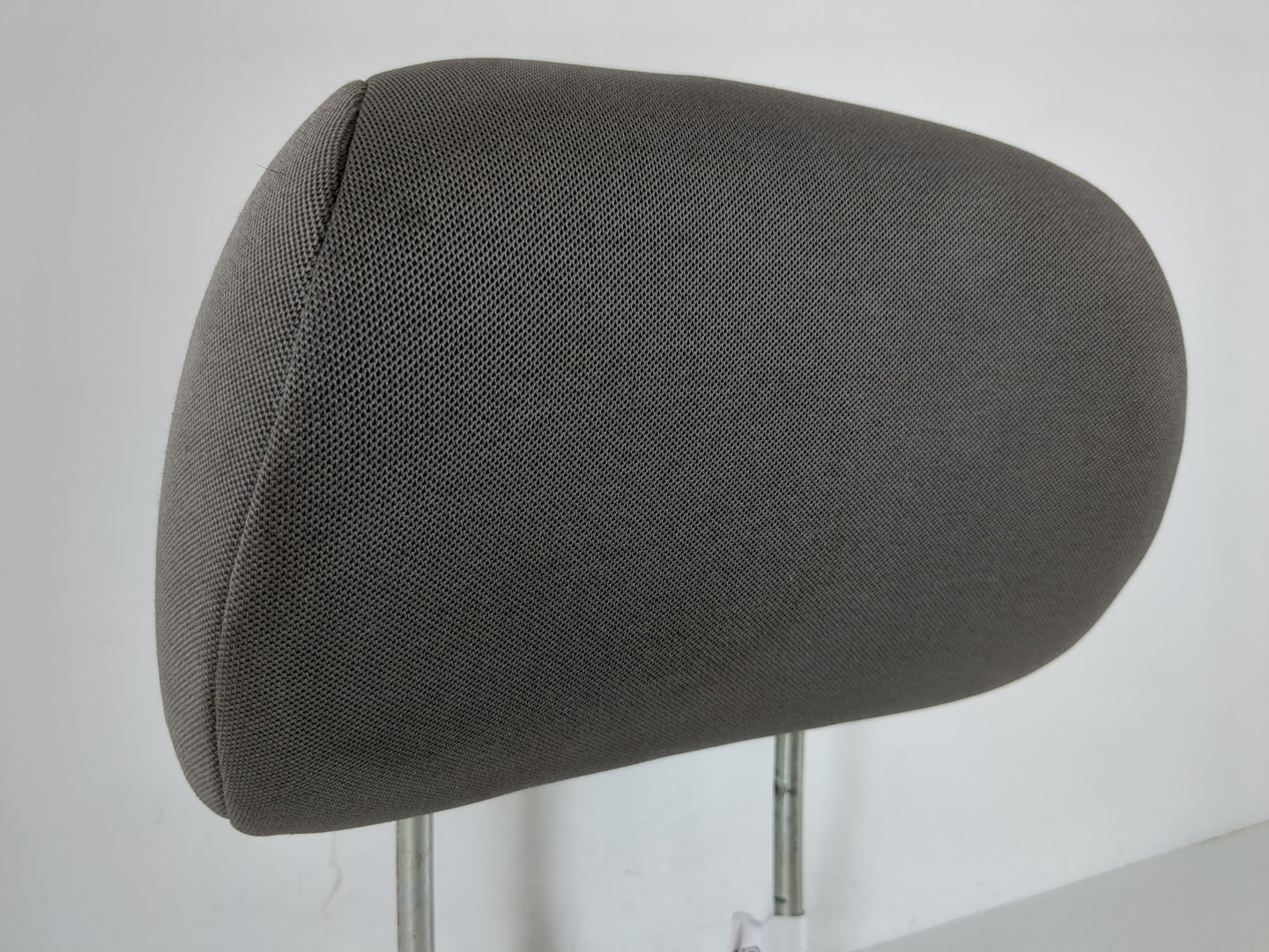 2006-2007 Subaru Impreza Headrest Head Rest Front Driver Passenger Seat Fits Fits 2006 2007 OEM Used Auto Parts - Oemusedaut