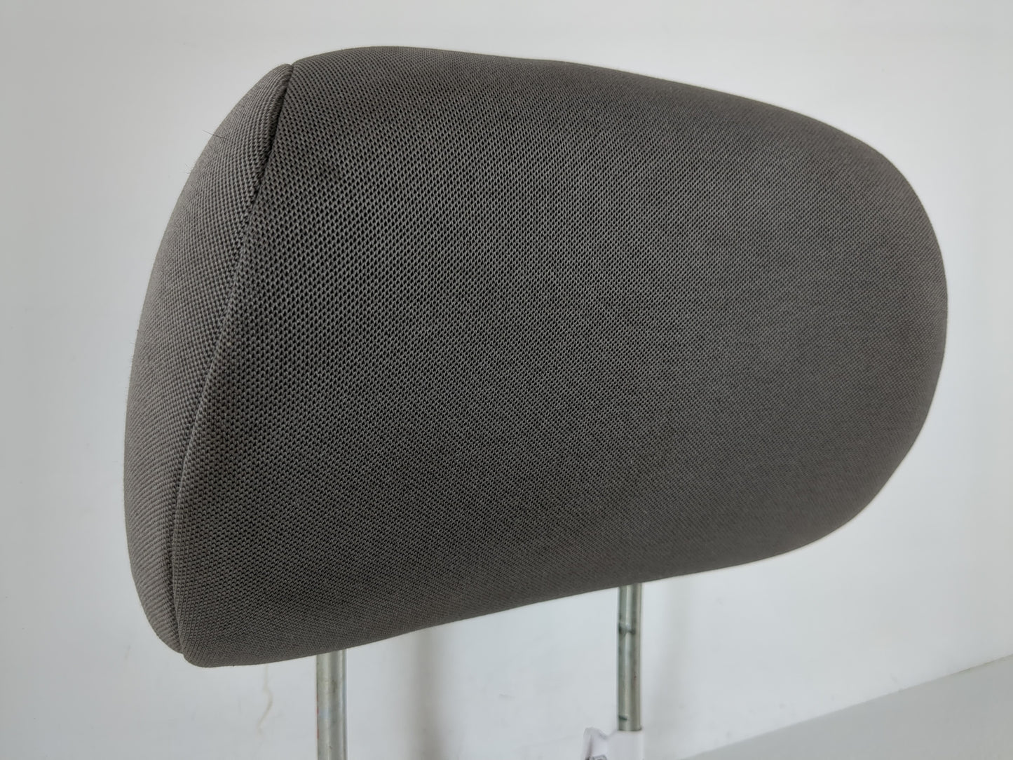 2006-2007 Subaru Impreza Headrest Head Rest Front Driver Passenger Seat Fits Fits 2006 2007 OEM Used Auto Parts - Oemusedaut