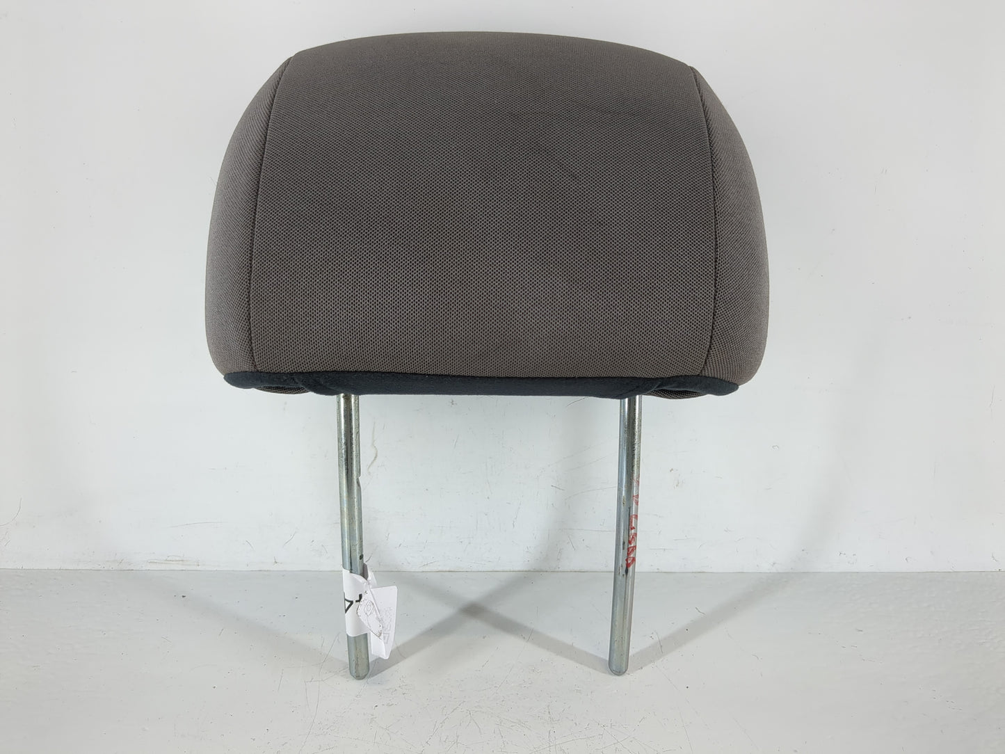2006-2007 Subaru Impreza Headrest Head Rest Front Driver Passenger Seat Fits Fits 2006 2007 OEM Used Auto Parts - Oemusedaut