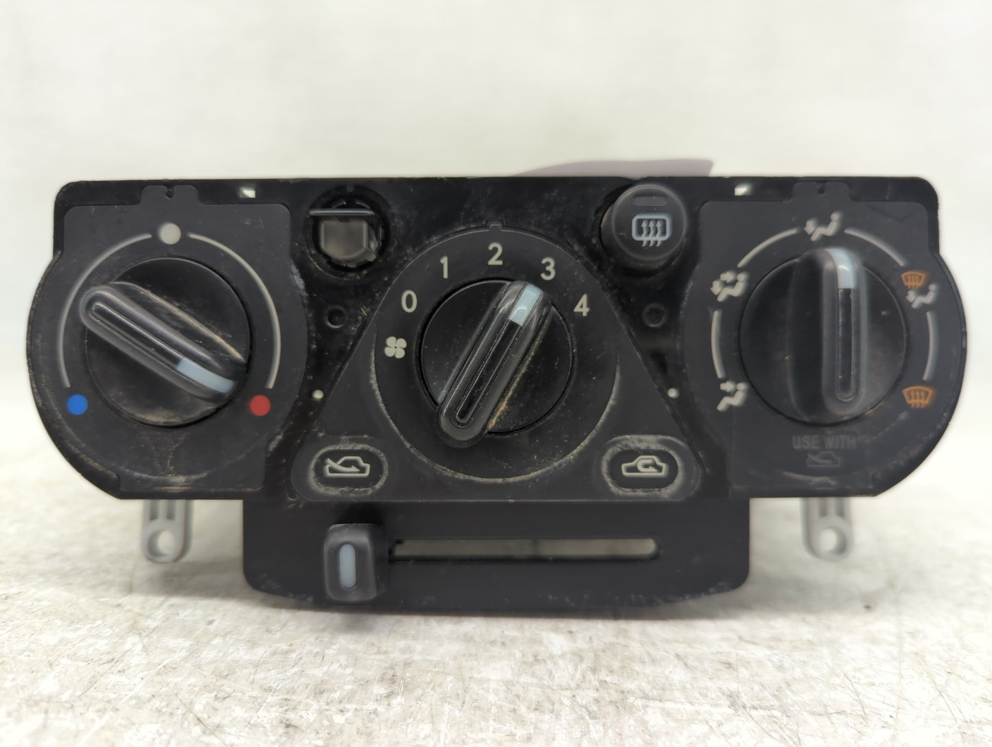 2005-2007 Subaru Impreza Climate Control Module Temperature AC/Heater Replacement Fits Fits 2005 2006 2007 OEM Used Auto Par