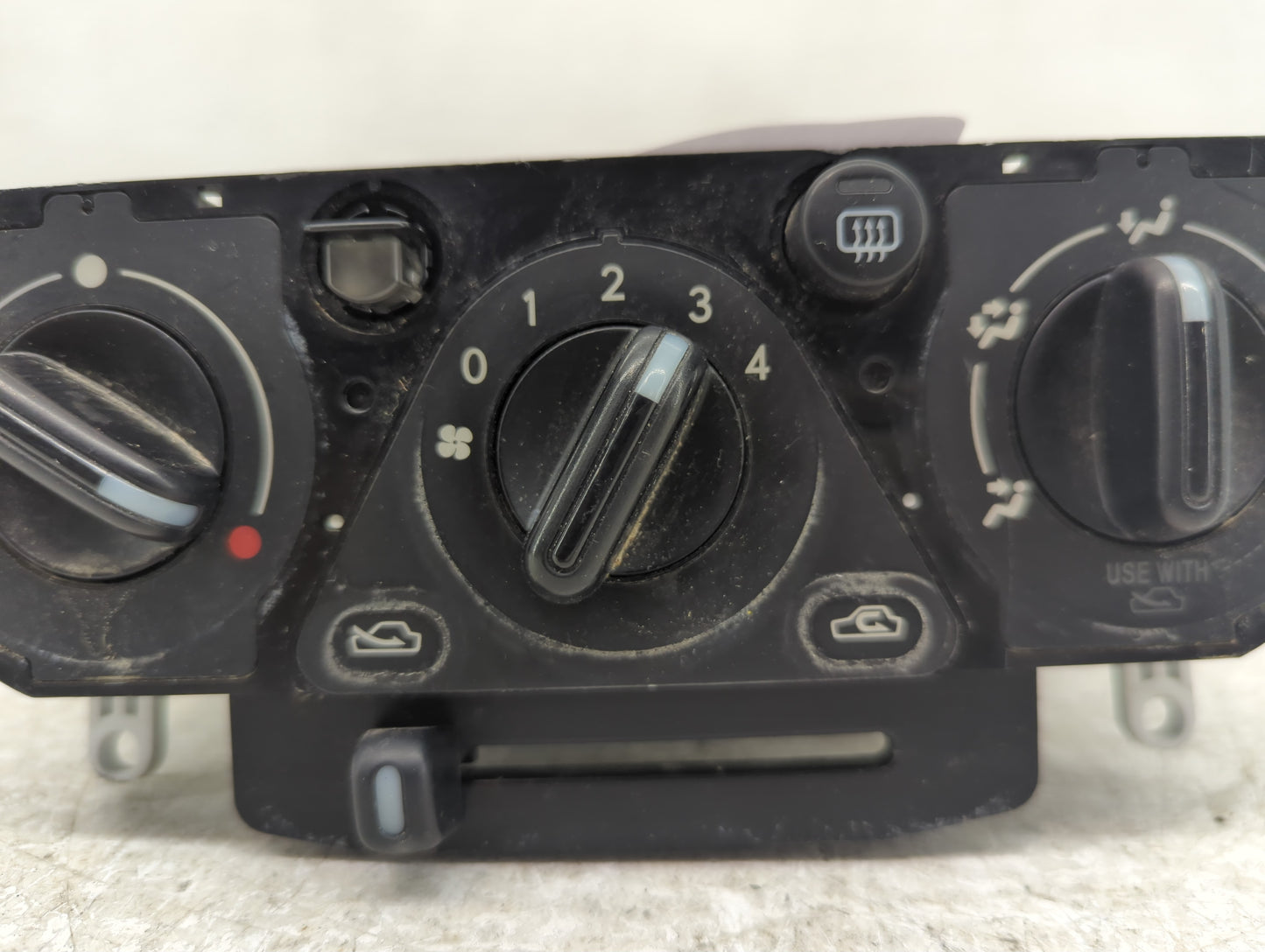 2005-2007 Subaru Impreza Climate Control Module Temperature AC/Heater Replacement Fits Fits 2005 2006 2007 OEM Used Auto Par