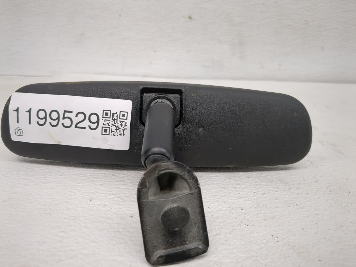 2006-2014 Subaru Impreza Interior Rear View Mirror Replacement OEM P/N:E11015617 Fits OEM Used Auto Parts - Oemusedautoparts