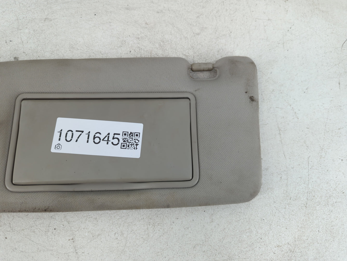 2006-2009 Subaru Legacy Sun Visor Shade Replacement Driver Left Mirror Fits Fits 2006 2007 2008 2009 OEM Used Auto Parts - O