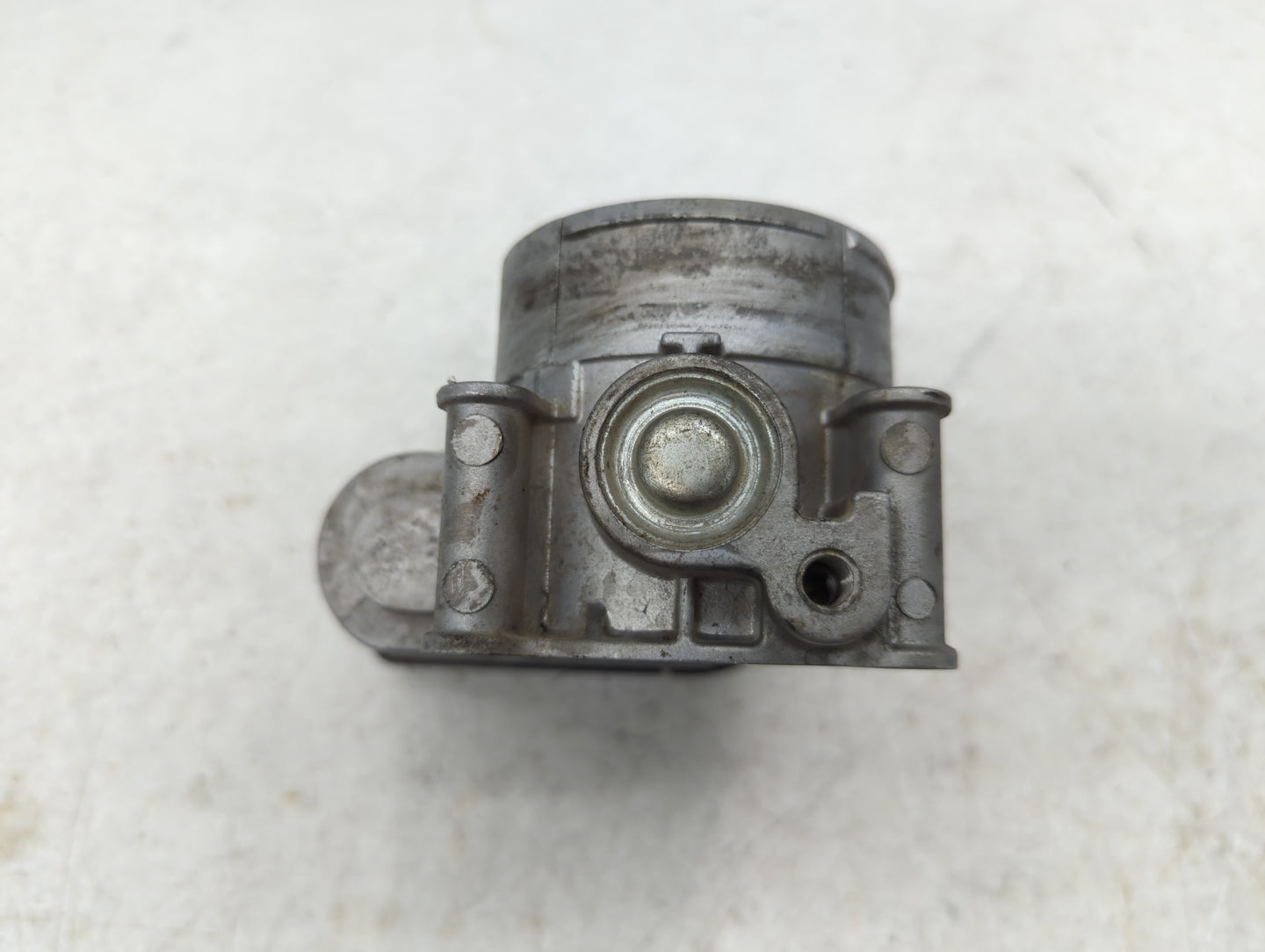 2008-2009 Subaru Legacy Throttle Body P/N:A1417B Fits Fits 2006 2007 2008 2009 OEM Used Auto Parts - Oemusedautoparts1.com