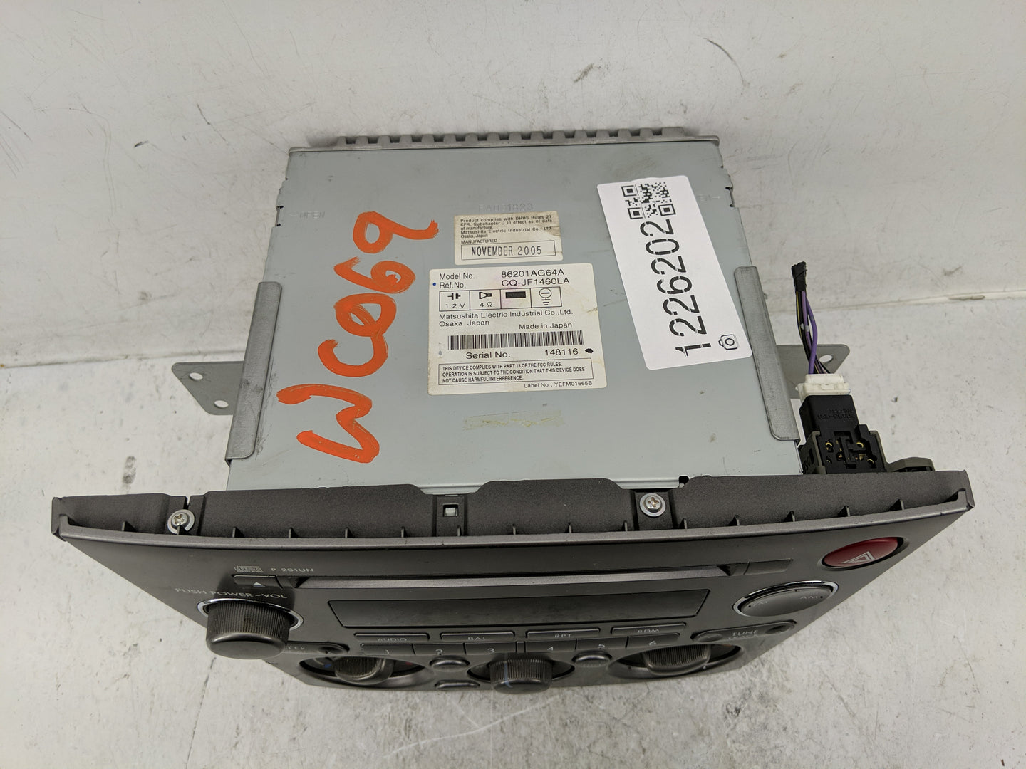 2005-2006 Subaru Legacy Radio AM FM Cd Player Receiver Replacement P/N:72311AG04A 146570-2683 Fits Fits 2005 2006 OEM Used A