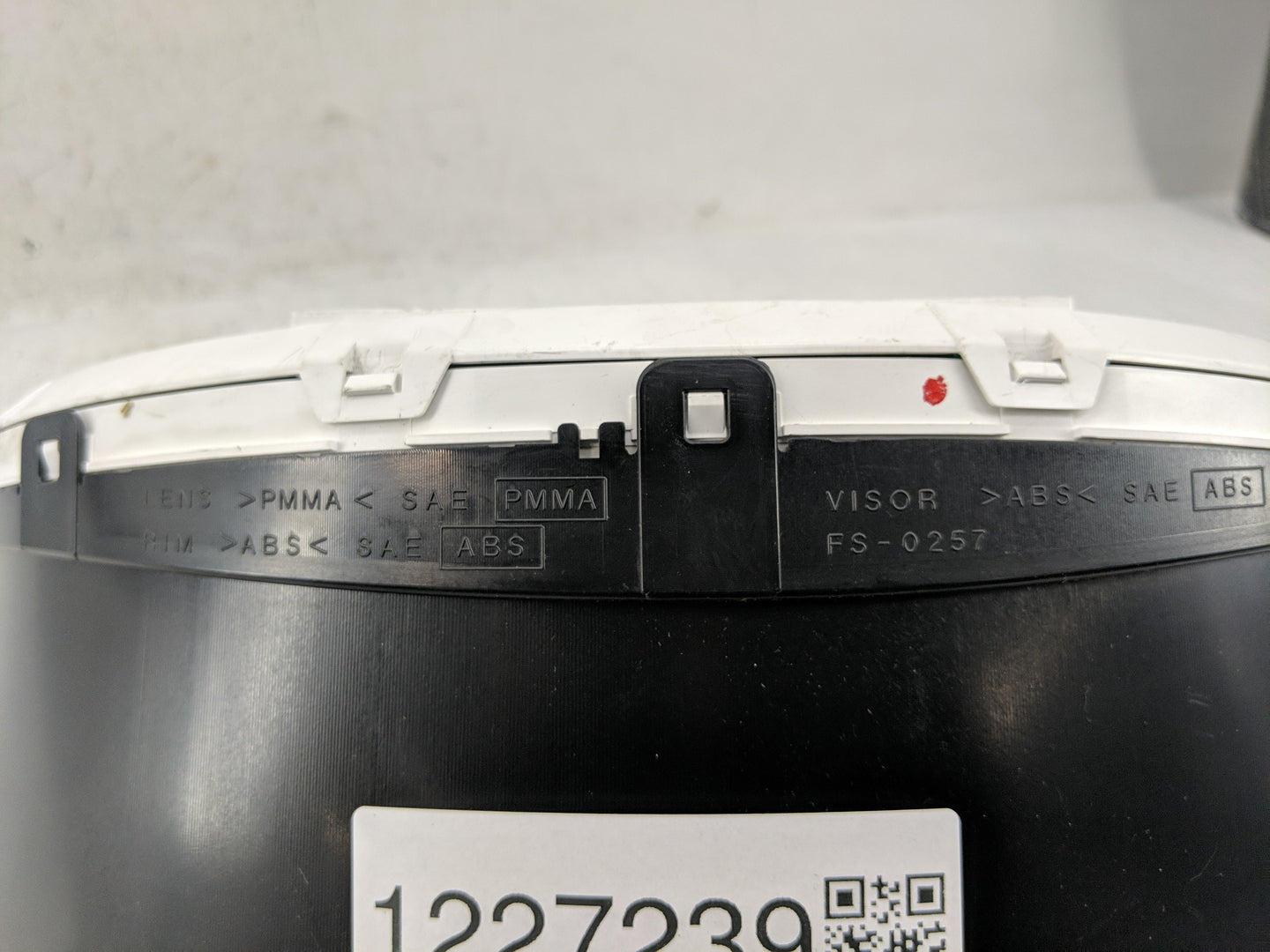 2006 Subaru Legacy Instrument Cluster Speedometer Gauges Fits OEM Used Auto Parts - Oemusedautoparts1.com