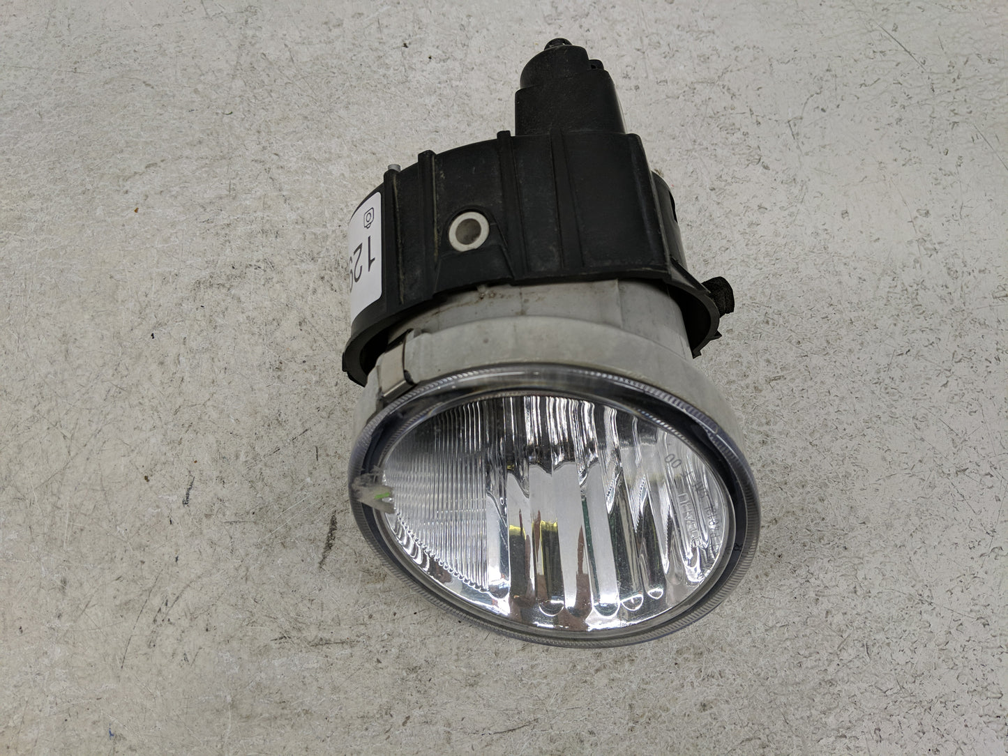 2005-2006 Subaru Legacy Driver Left Oem Fog Light Lamp - Oemusedautoparts1.com