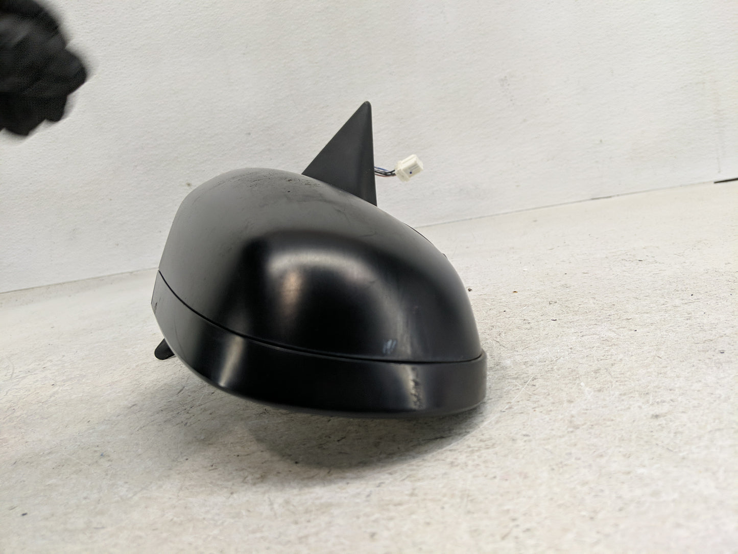 2005-2009 Subaru Legacy Passenger Side View Mirror - Right Door Mirror OEM Used - Oemusedautoparts1.com