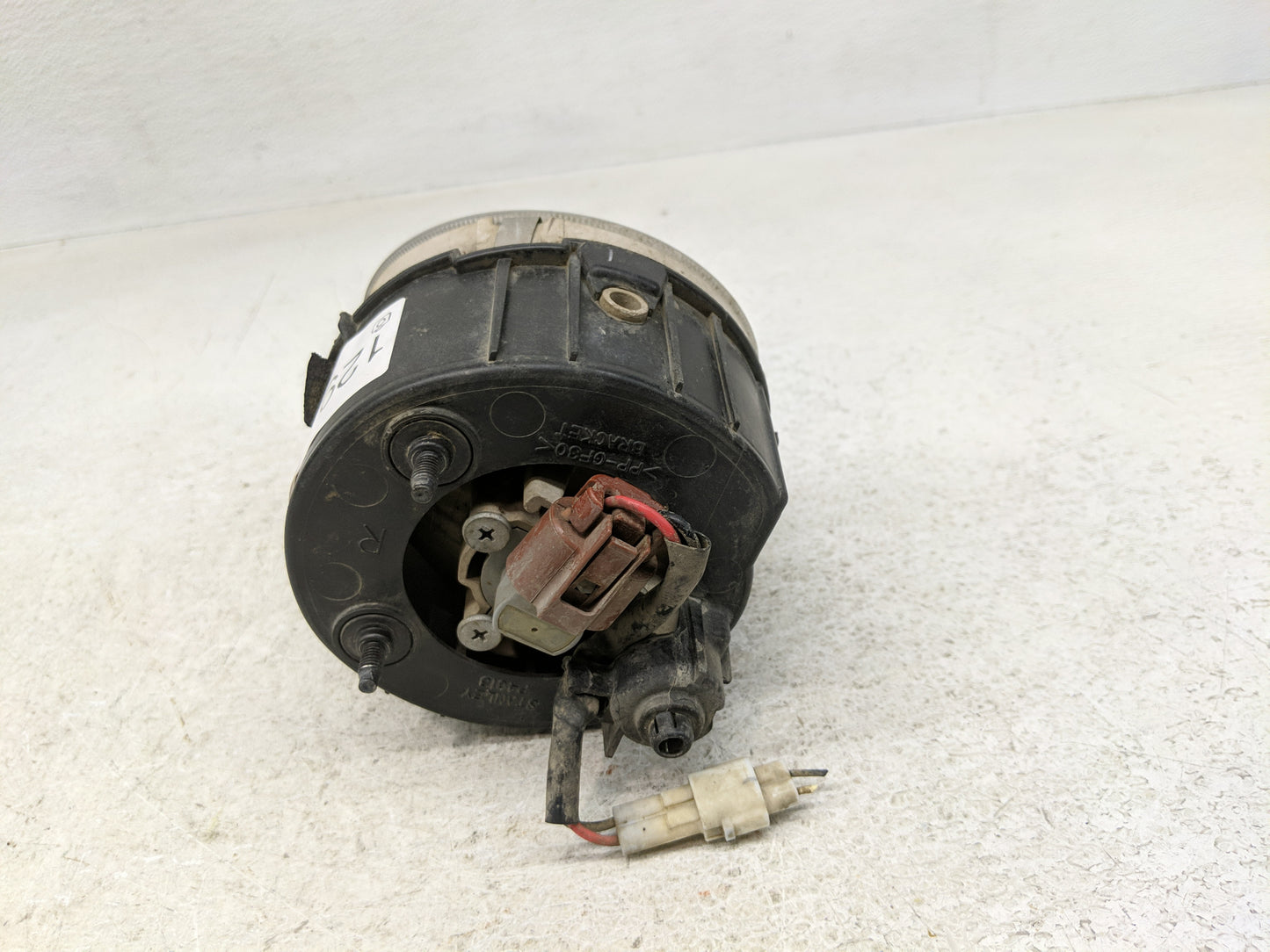 2005-2006 Subaru Legacy Passenger Right Oem Fog Light Lamp 1293861 - Oemusedautoparts1.com
