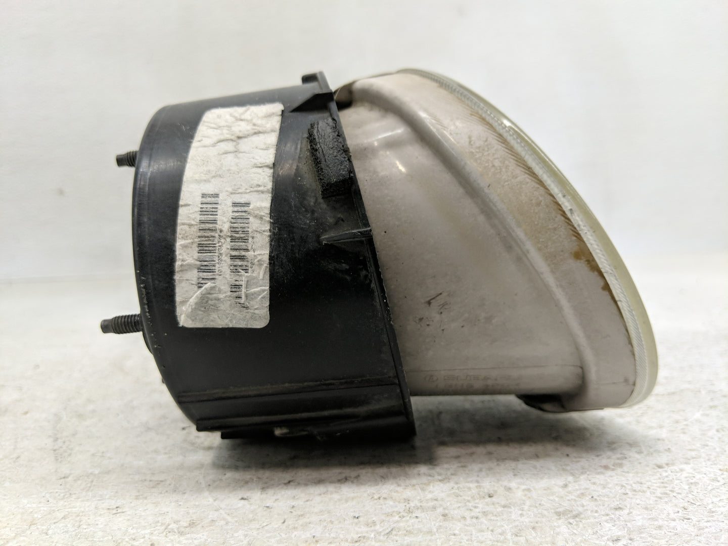 2005-2006 Subaru Legacy Driver Left Oem Fog Light Lamp - Oemusedautoparts1.com