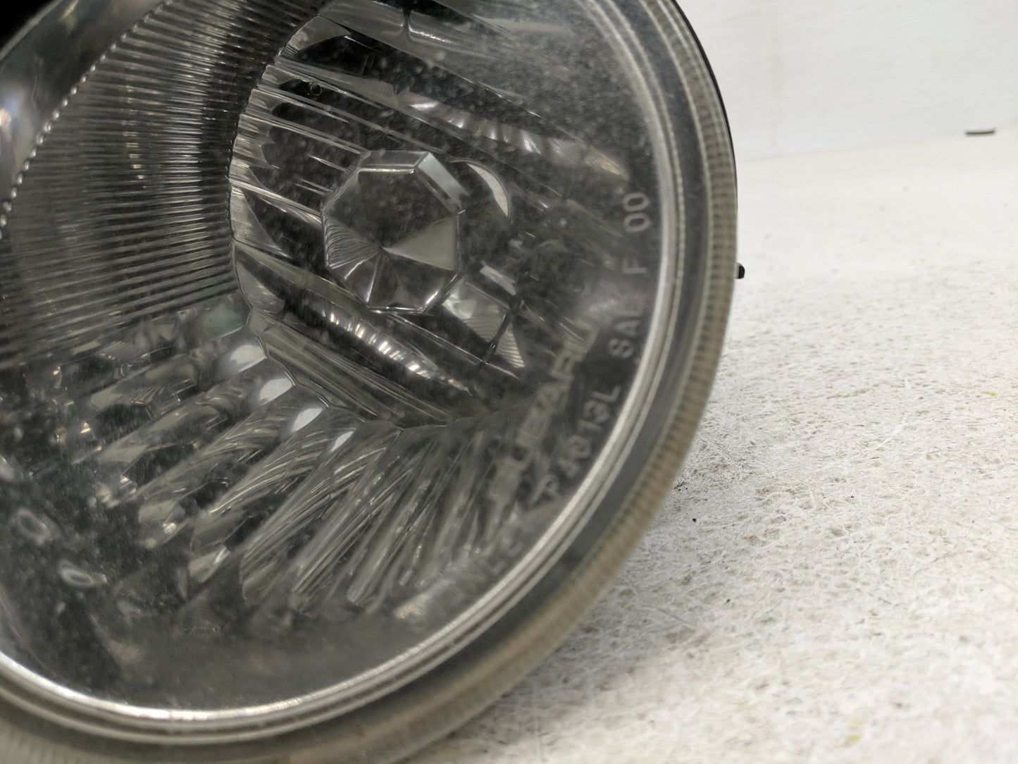 2005-2006 Subaru Legacy Driver Left Oem Fog Light Lamp - Oemusedautoparts1.com