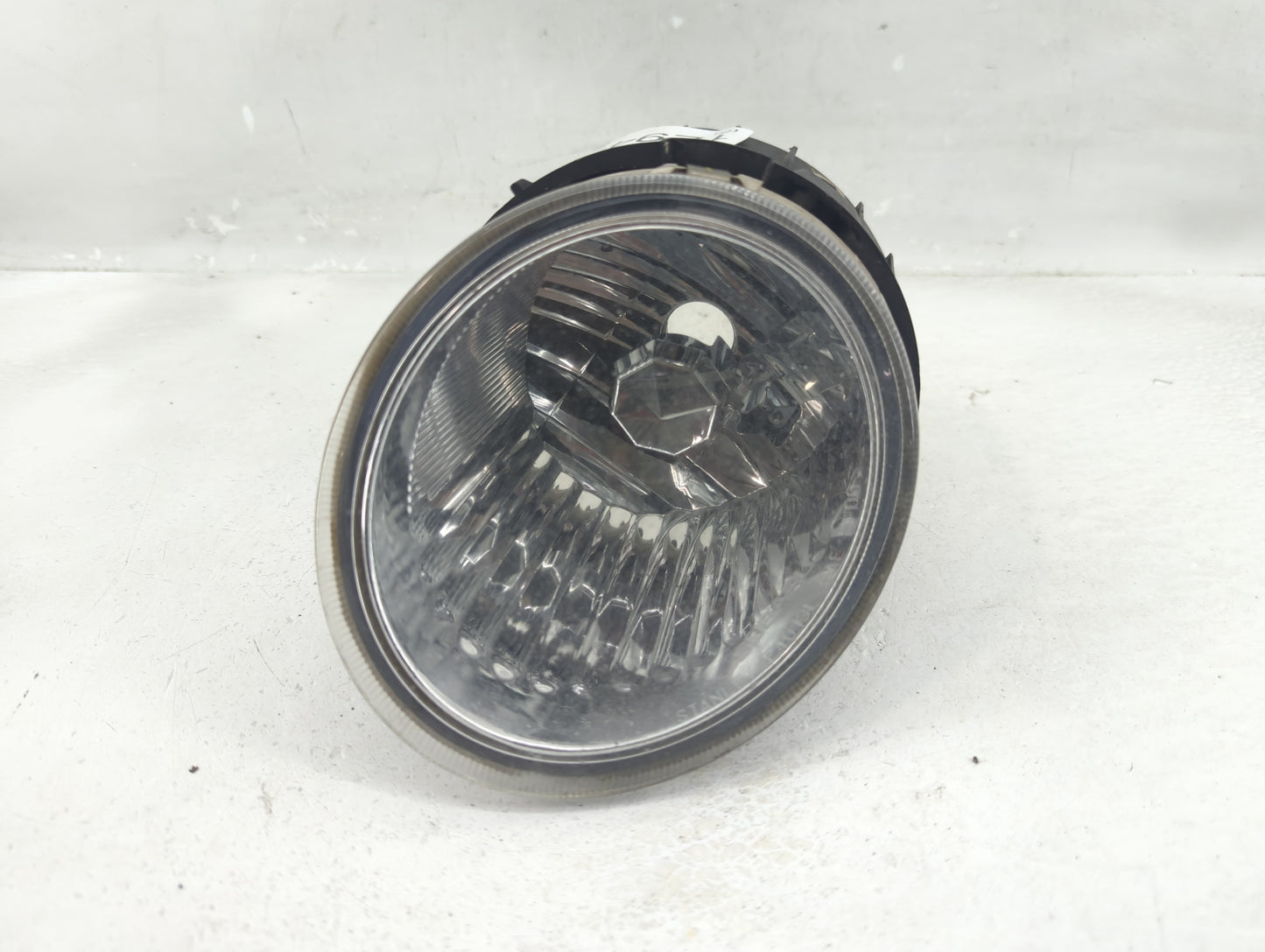 2005-2006 Subaru Legacy Driver Left Oem Fog Light Lamp - Oemusedautoparts1.com