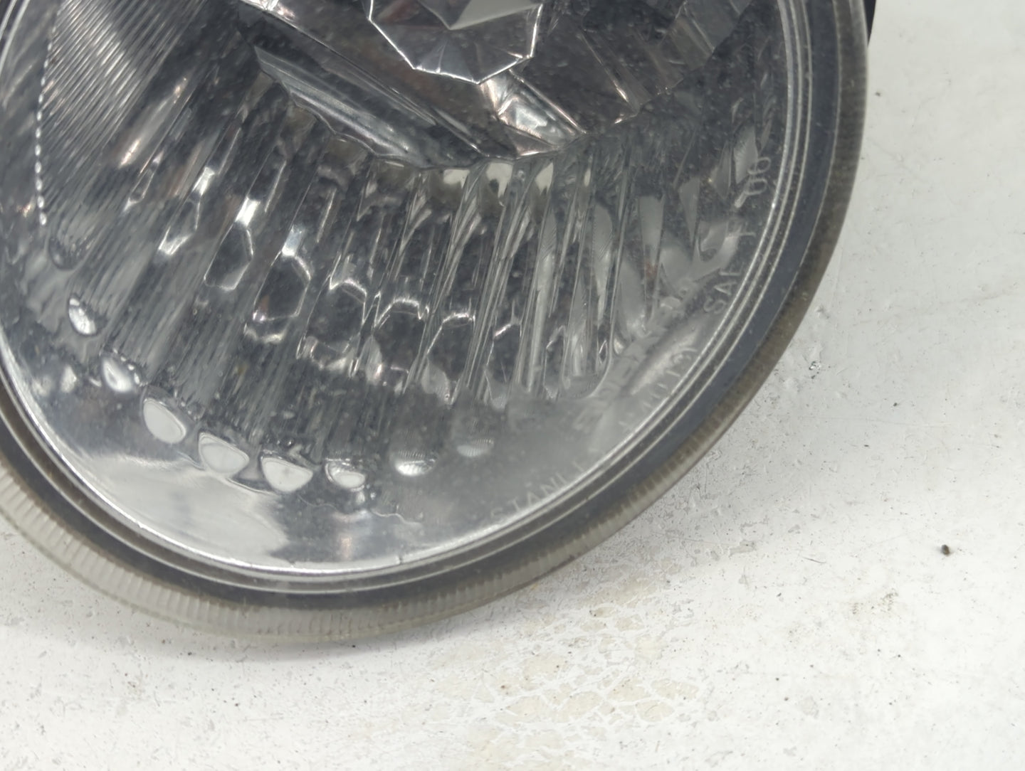 2005-2006 Subaru Legacy Driver Left Oem Fog Light Lamp - Oemusedautoparts1.com