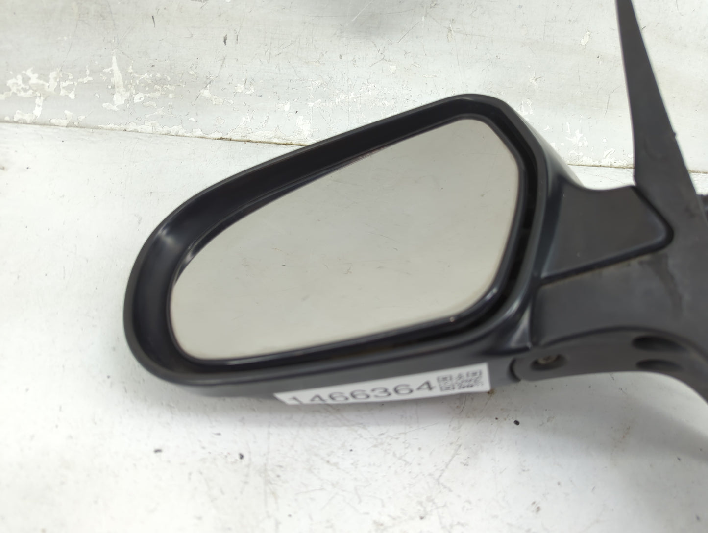 2005-2009 Subaru Legacy Driver Side View Mirror - Left Door Mirror OEM Used - Oemusedautoparts1.com