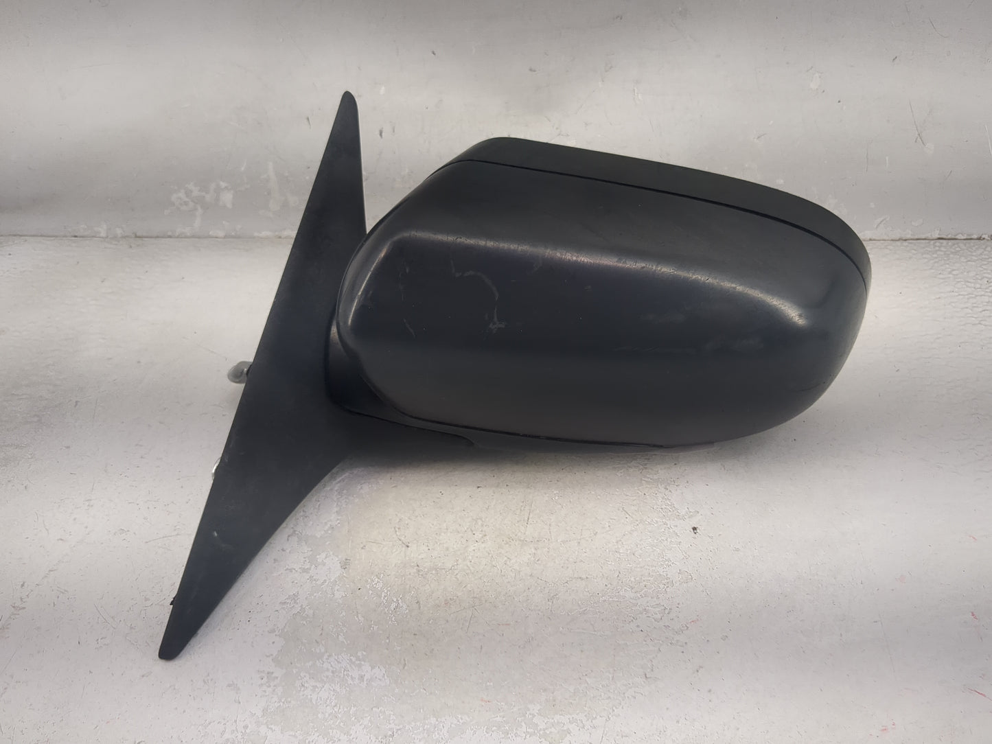 2005-2009 Subaru Legacy Driver Side View Mirror - Left Door Mirror OEM Used - Oemusedautoparts1.com