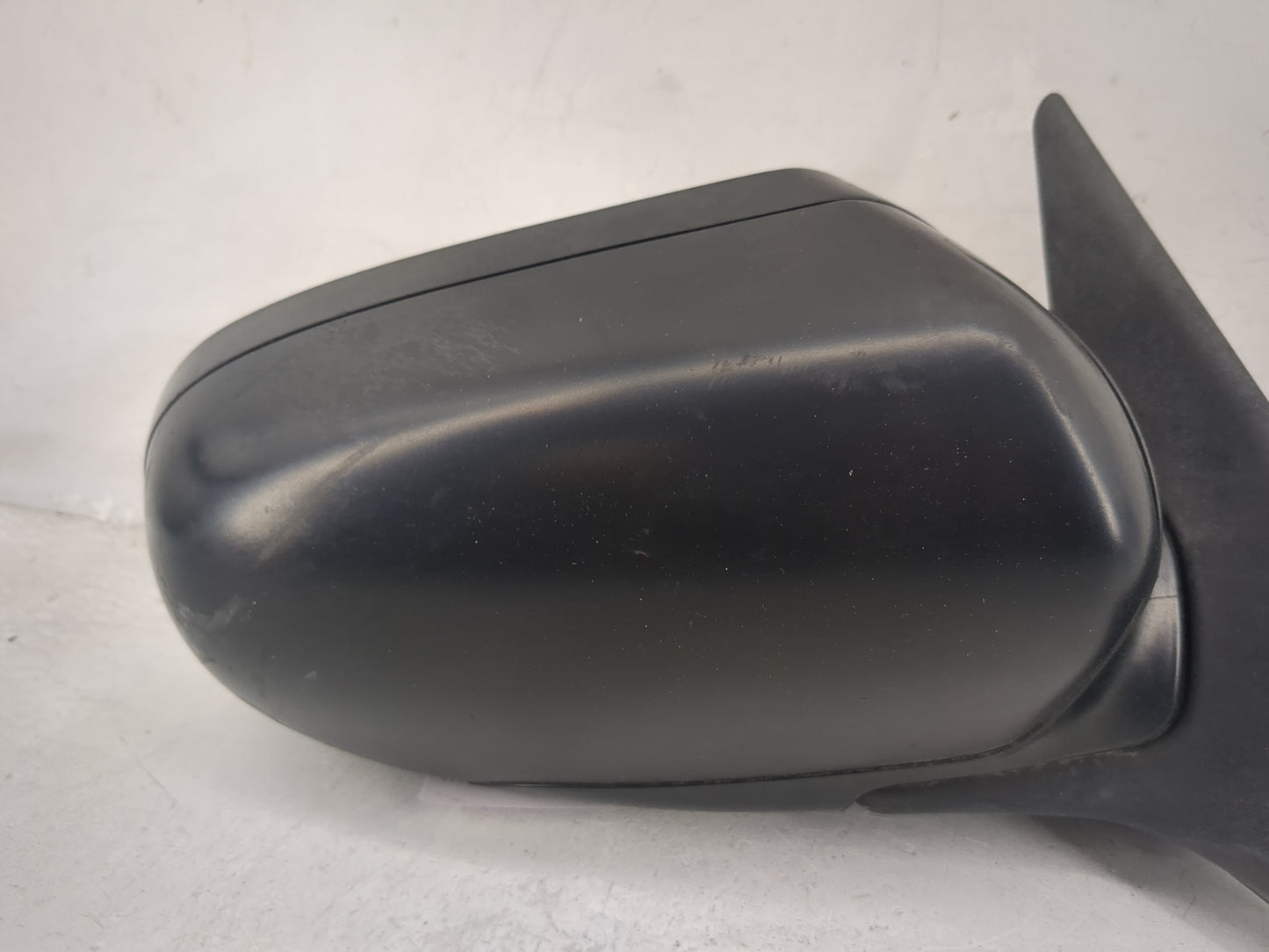 2005-2009 Subaru Legacy Passenger Side View Mirror - Right Door Mirror OEM Used - Oemusedautoparts1.com