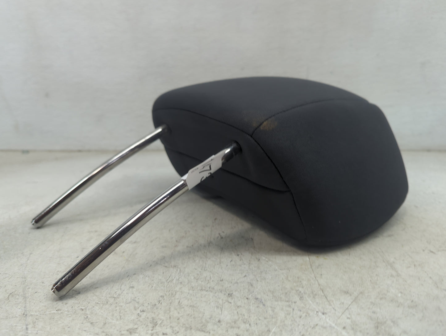 2006 Subaru Legacy Headrest Head Rest Front Driver Seat Black - Oemusedautoparts1.com