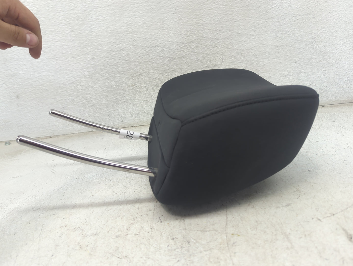 2006 Subaru Legacy Headrest Head Rest Front Driver Seat Black - Oemusedautoparts1.com