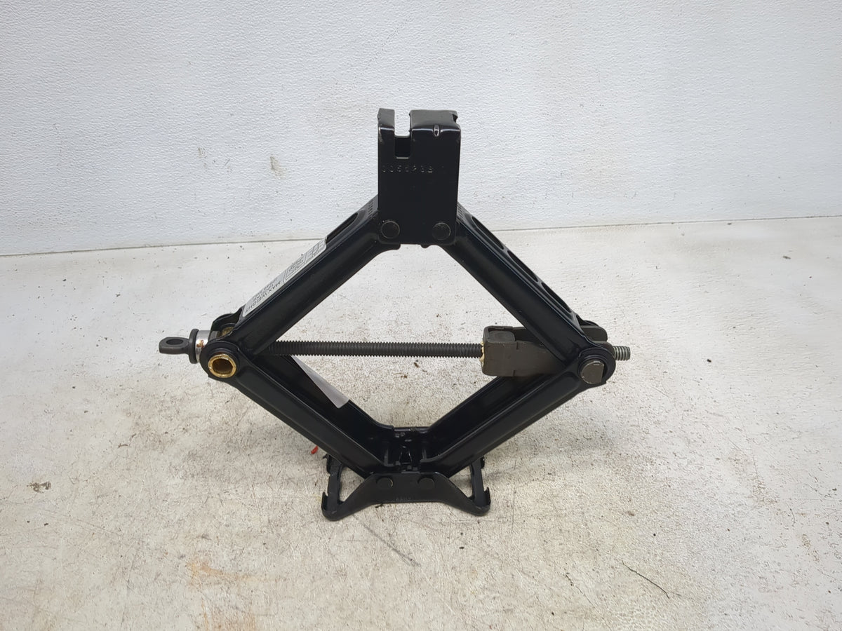 2006 Subaru Legacy Spare Scissor Car Jack Black 1513141 - Oemusedautoparts1.com