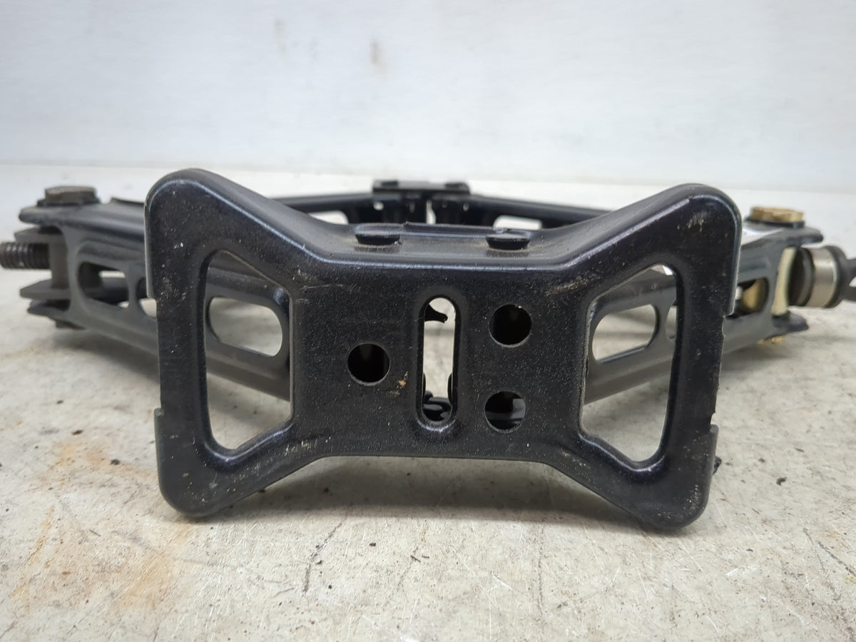 2006 Subaru Legacy Spare Scissor Car Jack Black 1513143 - Oemusedautoparts1.com