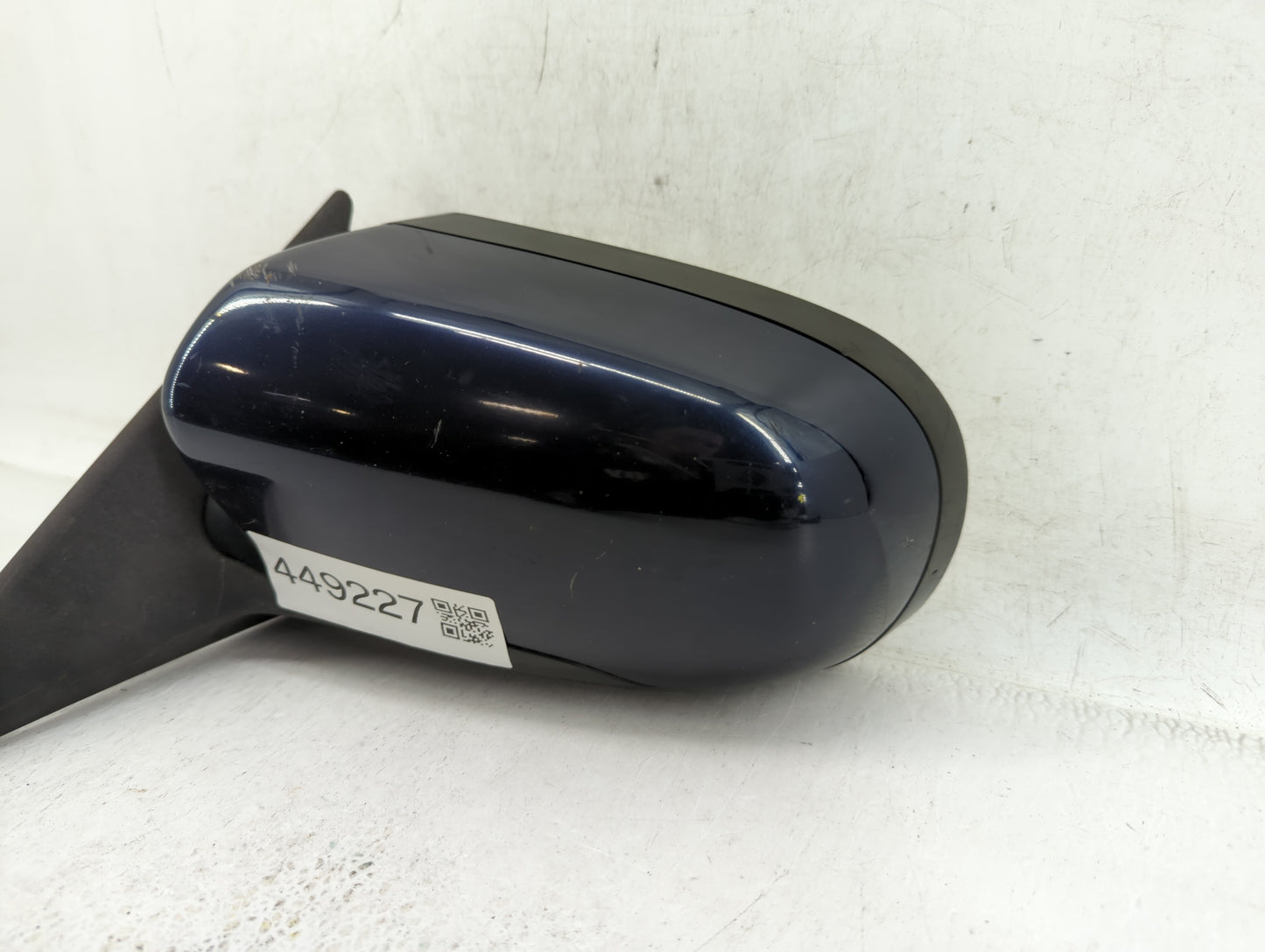 2005-2009 Subaru Legacy Driver Side View Mirror - Left Door Mirror OEM Used - Oemusedautoparts1.com