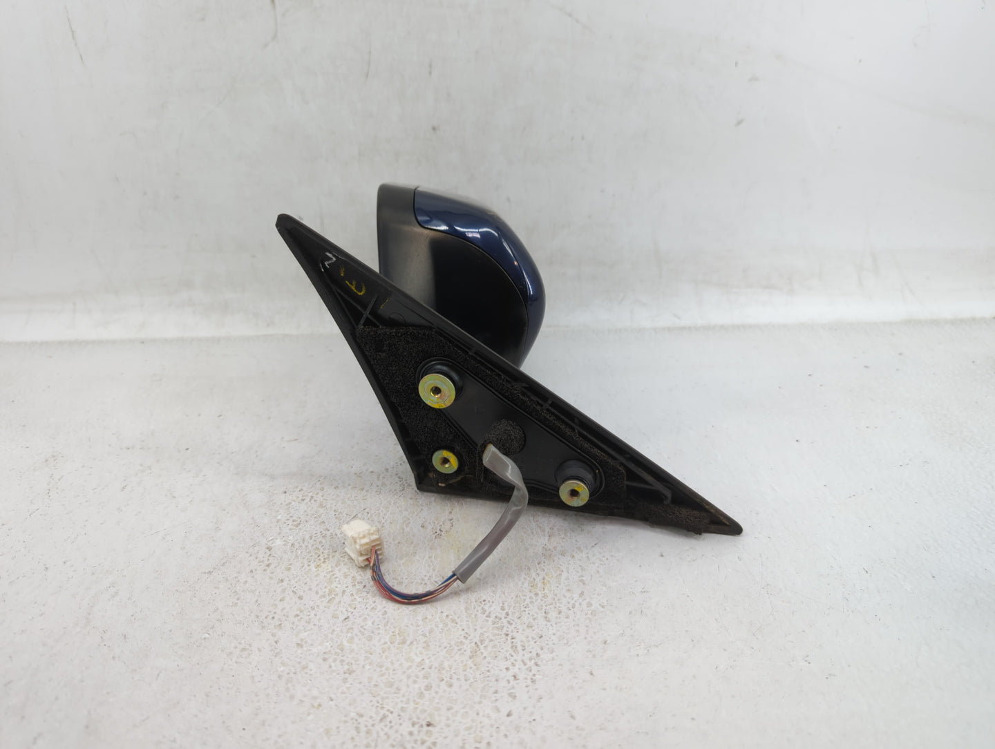 2005-2009 Subaru Legacy Driver Side View Mirror - Left Door Mirror OEM Used - Oemusedautoparts1.com