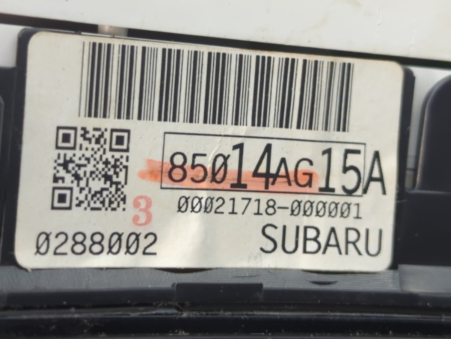 2006 Subaru Legacy Instrument Cluster Speedometer Gauges P/N:85014AG15A Fits OEM Used Auto Parts - Oemusedautoparts1.com