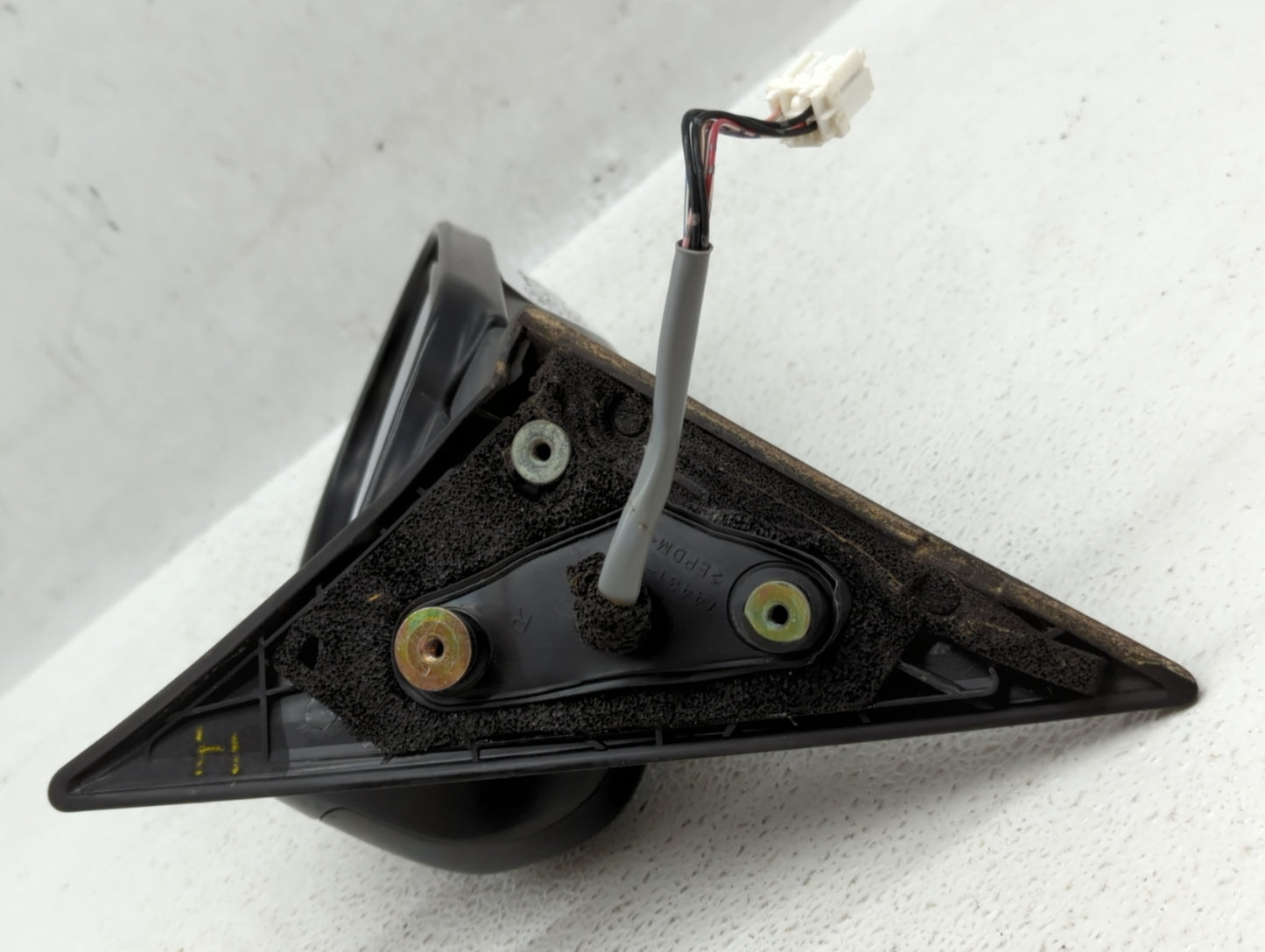2005-2009 Subaru Legacy Passenger Side View Mirror - Right Door Mirror OEM Used - Oemusedautoparts1.com