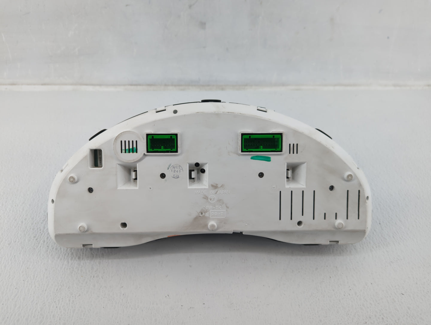 2006 Subaru Legacy Instrument Cluster Speedometer Gauges P/N:85015AG67A Fits OEM Used Auto Parts - Oemusedautoparts1.com