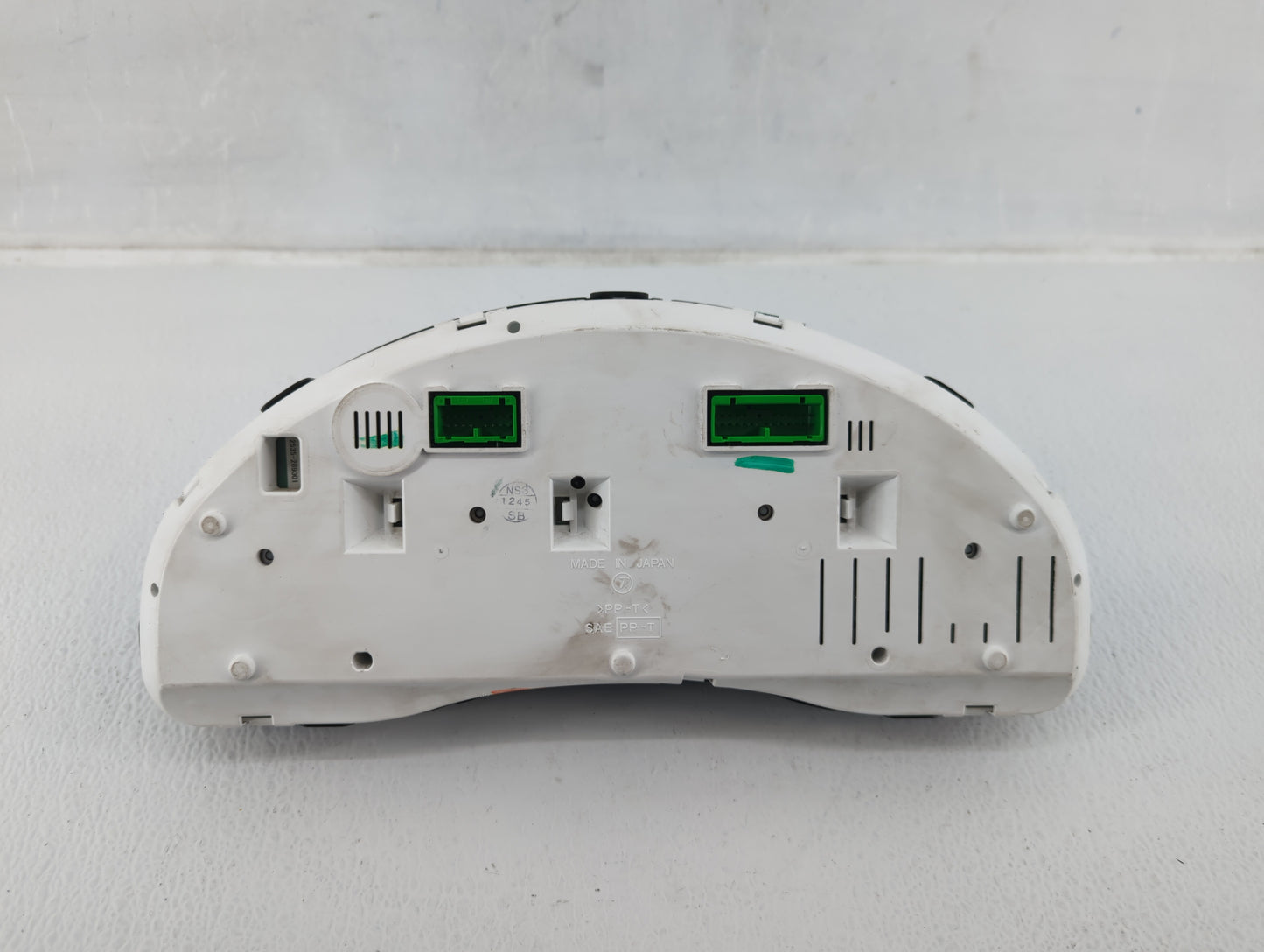 2006 Subaru Legacy Instrument Cluster Speedometer Gauges P/N:85015AG67A Fits OEM Used Auto Parts - Oemusedautoparts1.com