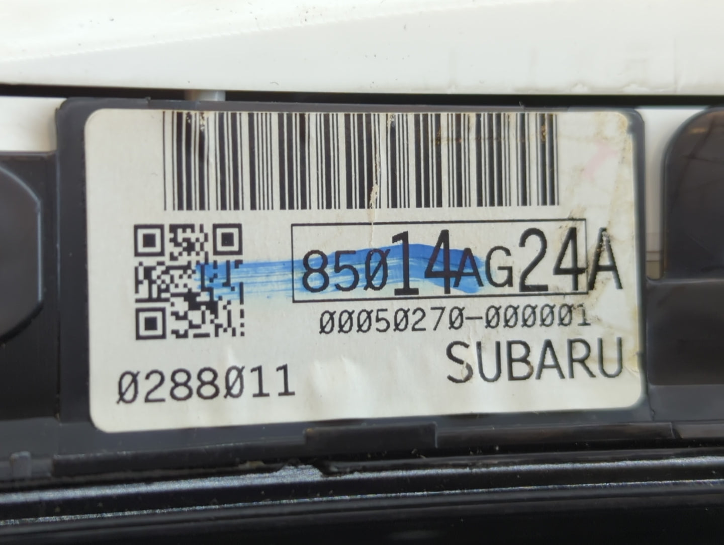 2006 Subaru Legacy Instrument Cluster Speedometer Gauges P/N:85014AG24A Fits OEM Used Auto Parts - Oemusedautoparts1.com