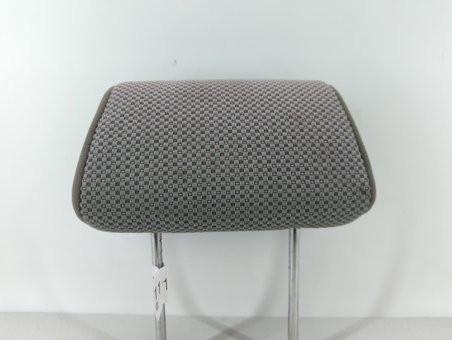 2005-2008 Suzuki Forenza Headrest Head Rest Rear Center Seat Fits Fits 2005 2006 2007 2008 OEM Used Auto Parts - Oemusedauto