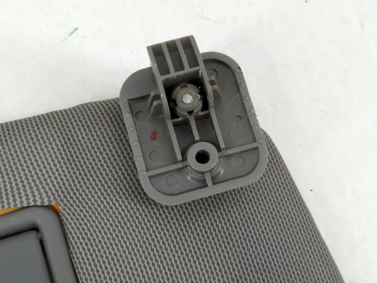 2004-2008 Suzuki Forenza Sun Visor Shade Replacement Passenger Right Mirror Fits Fits 2004 2005 2006 2007 2008 OEM Used Auto